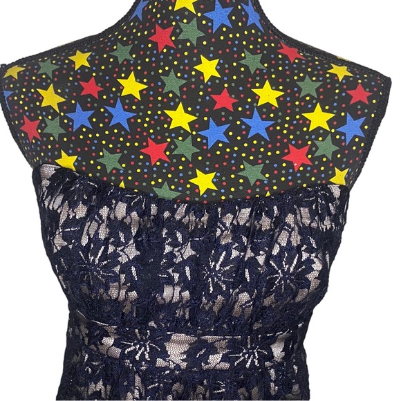 3450! Forever New strapless black and silver lace top size 12. - Picture 2 of 4